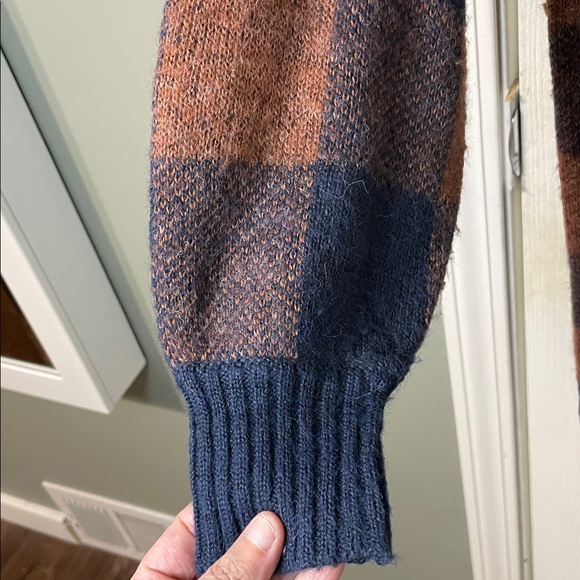 American Eagle Oversized Wool Blend Open Front Plaid Cardigan Sweater Size Small - Picture 6 of 10